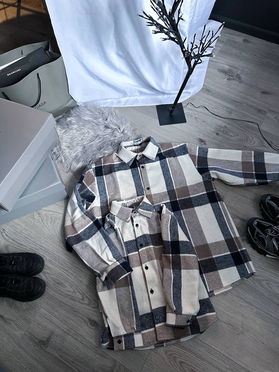 Дитяча та підліткова та доросла рубашка оверсайз ❤️
Модель УНІСЕКС підійде хлопчикам та дівчаткам 
Плечі спущені, вільного крою, дуже повномірні, дуже приємна м’яка тканина, тепленька з невеликим начосом 
▪️тканина : фланель байка ( 100% бавовна)